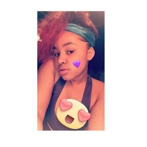 Meet your Posher, Rayasia